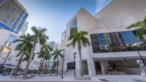 floridas-higher-education-pivot-sweeping-ban-on-undocumented-students-triggers-enrollment-and-financial-crisis