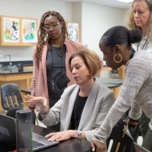 the-consolidation-myth-why-merging-school-districts-often-fails-to-deliver-on-promises